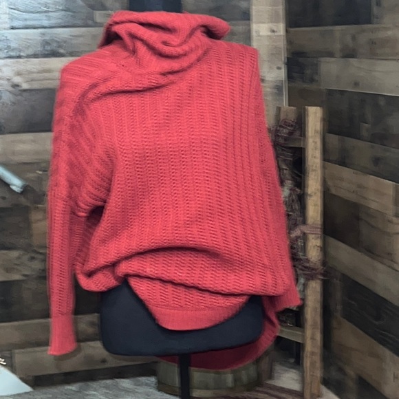 Express Sweaters - Express Women’s Red Sweater Size Small